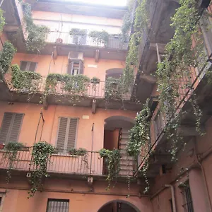 Charming And Elegant Historic Center Of Appartamento